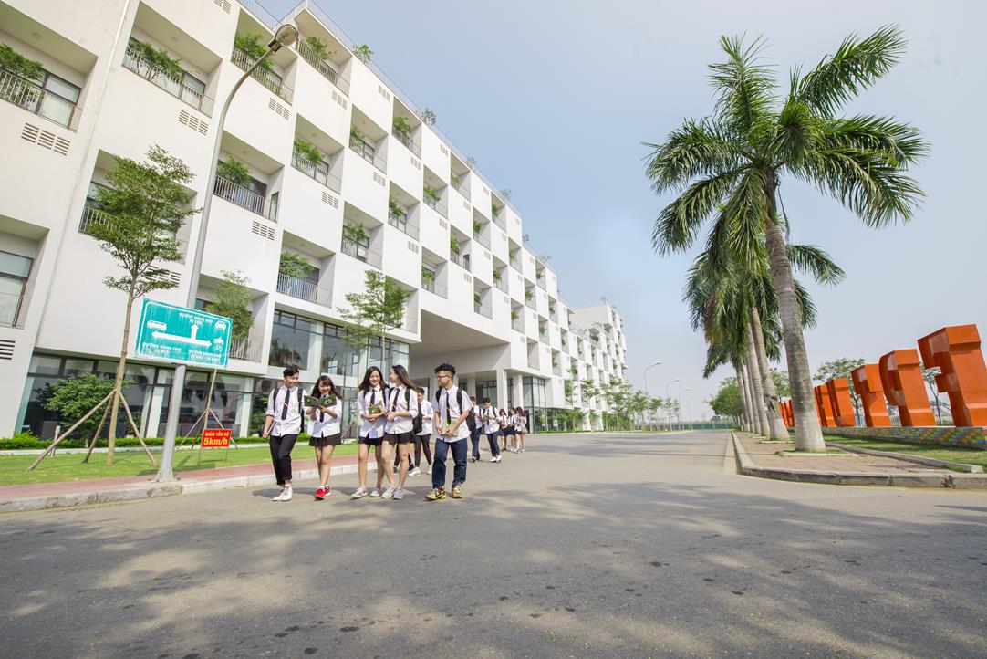 Trường THPT FPT Hà Nội